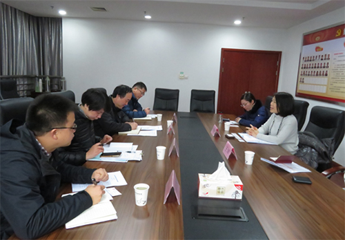 駐浙江聯絡處主任廖鳳嫻（右一）與紹興市商務局副局長朱國榮（左三）等會面。