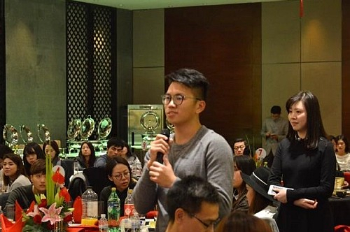 同學們就在華東地區生活及就業等積極發問。