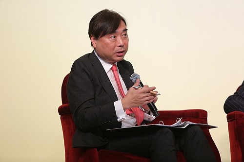 戴德梁行亞太區董事局主席暨大中華區行政總裁張國正擔任討論環節主持人。