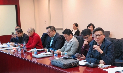 參會港人港商代表踴躍與主講嘉賓互動交流。