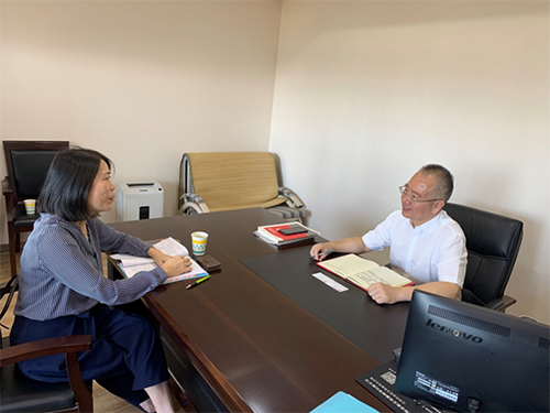 2019年9月19日上午，駐浙江聯絡處主任廖鳳嫻（左）與台州市金融辦主任葉維增（右）會面，雙方就台州、香港兩地在小微企業金融服務、企業赴港上市等方面交換意見。