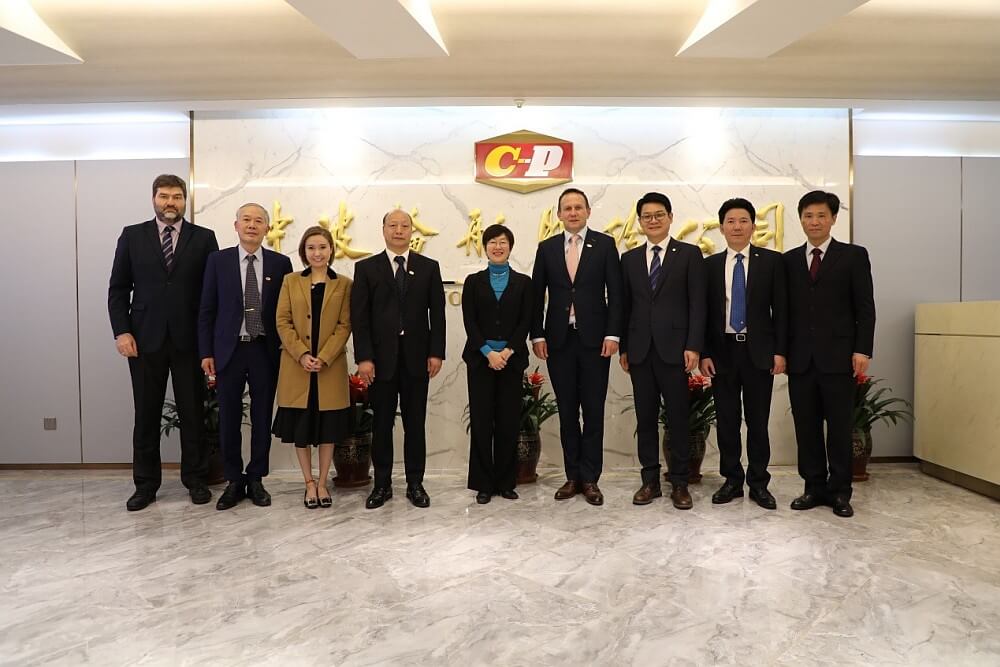 到訪中波輪船股份公司