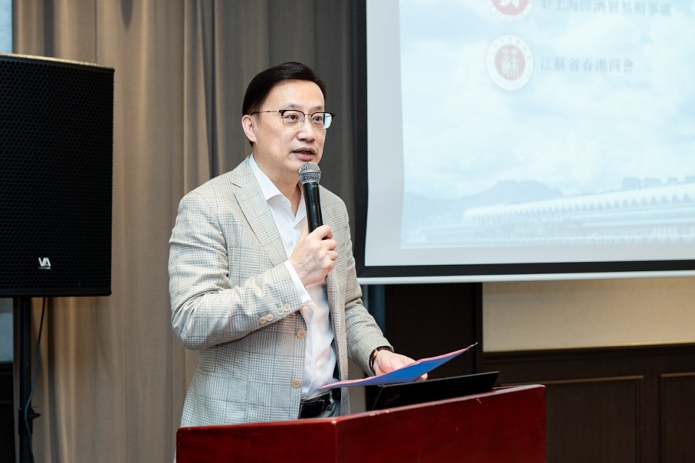 江蘇省香港商會會長施偉斌致辭