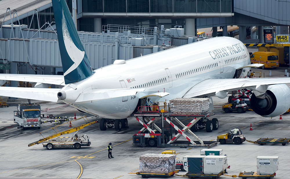 Cargo handling at airport